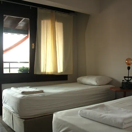 La Luna 博德鲁姆